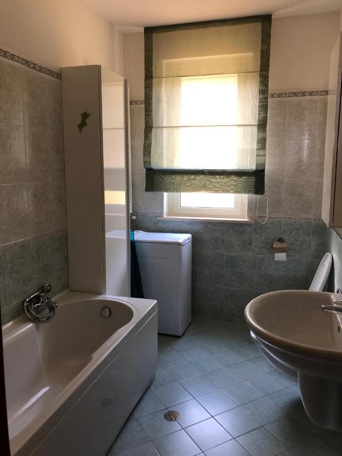 A Due Passi Dal Borgo Città Sant'Angelo Exterior foto