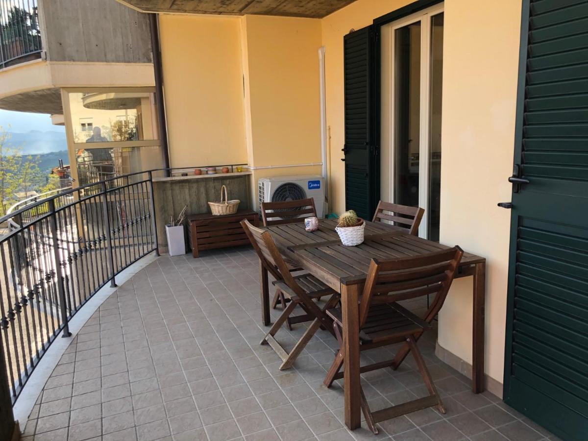 A Due Passi Dal Borgo Città Sant'Angelo Exterior foto